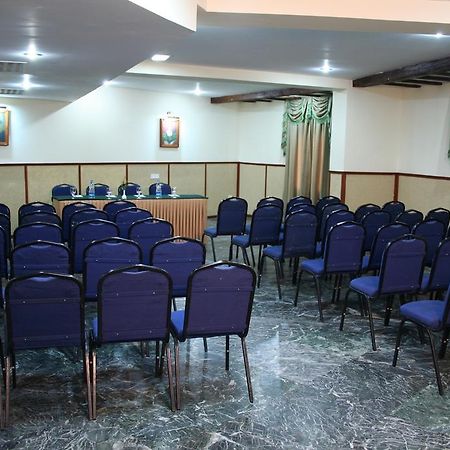 Best Western Amrutha Castle Hyderabad Luaran gambar