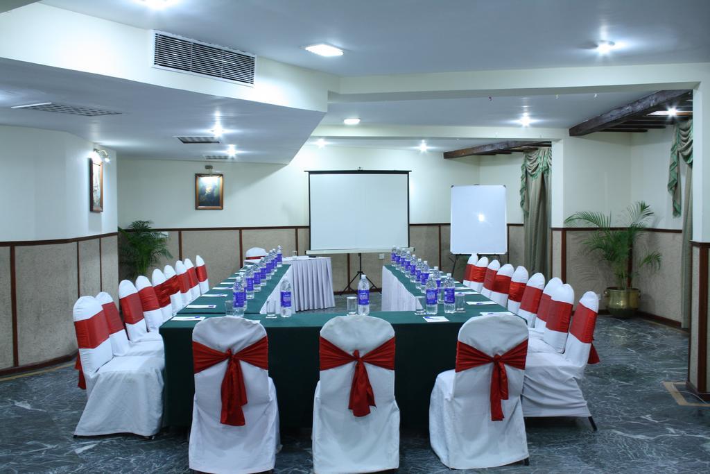 Best Western Amrutha Castle Hyderabad Luaran gambar