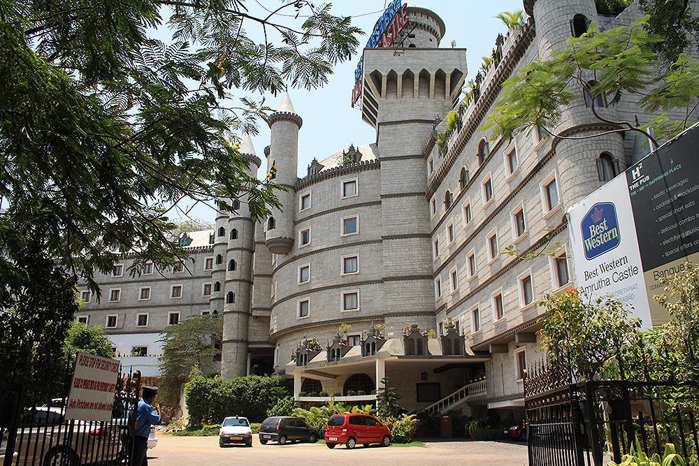 Best Western Amrutha Castle Hyderabad Luaran gambar